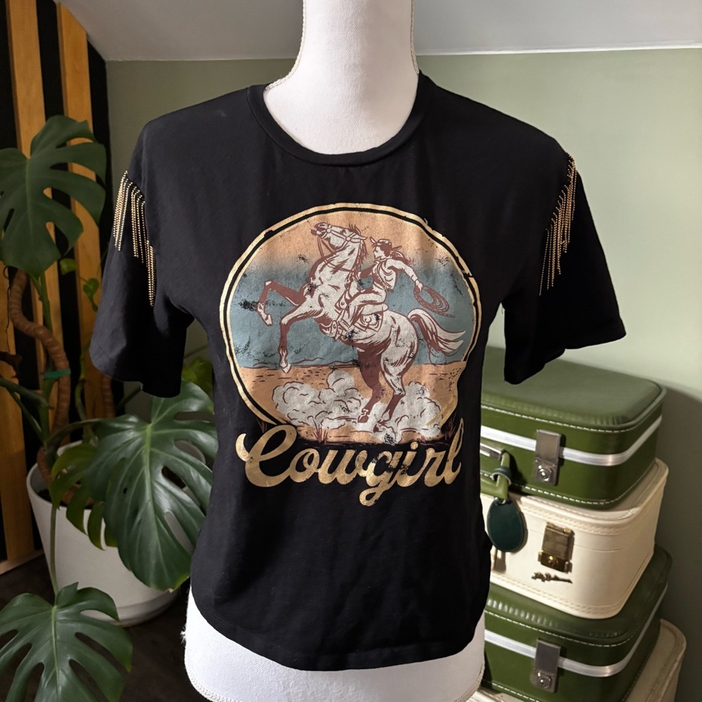 Organic Generation Cowgirl Tassel Sleeve Graphic Black Crop T-Shirt - Picture 3 of 12
